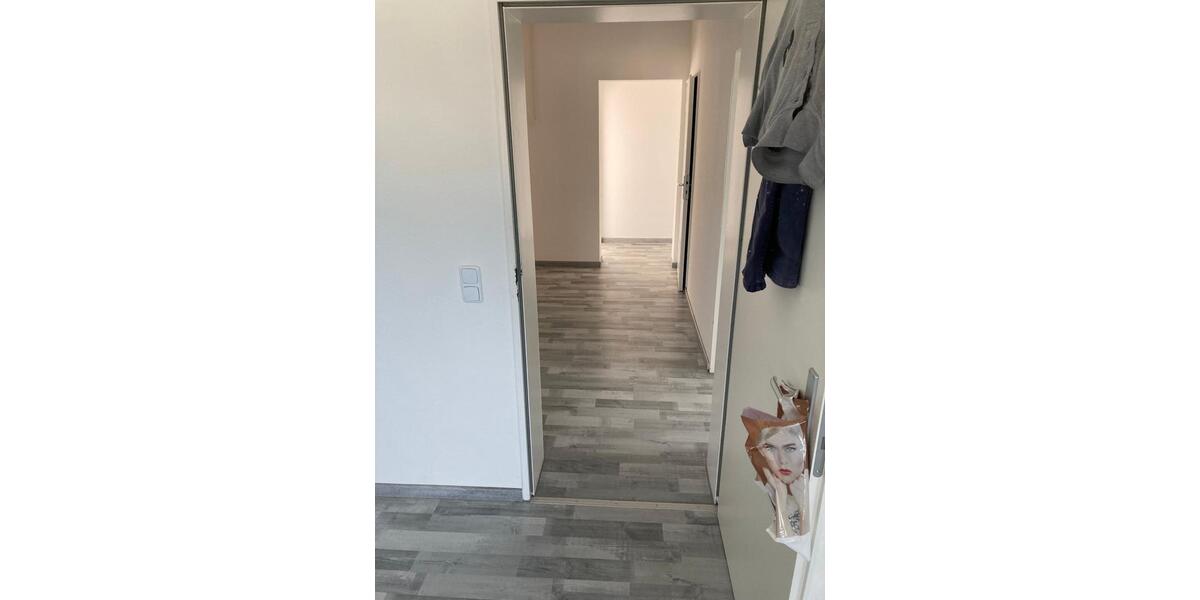 Etagenwohnung Düren Rölsdorf - 4 Zimmer, 94 m&sup2;, 900&euro; | Angebot:26614550