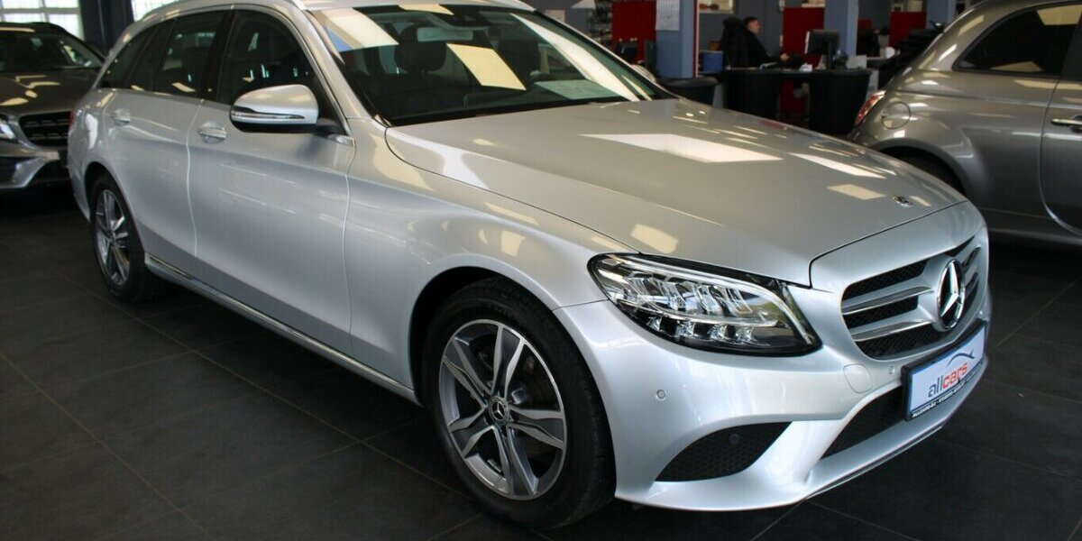 Mercedes-Benz C 180 T 9G-TRONIC Avantgarde 75.676 km 19.980 &euro; Euskirchen 53881