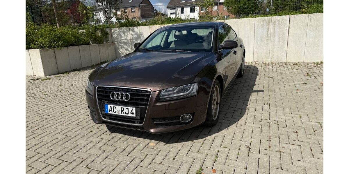 Audi A5 223.500 km 7.900 &euro; Alsdorf 52477