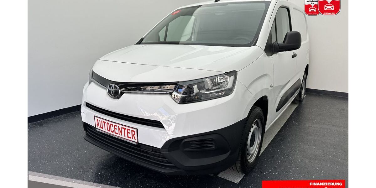 Toyota Proace City 109.000 km 10.890 &euro; Stolberg 52222