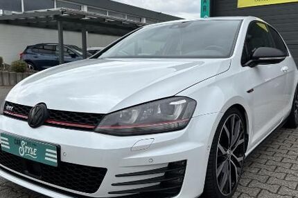 VW Golf 111.950 km 15.940 &euro; Niederzier 52382