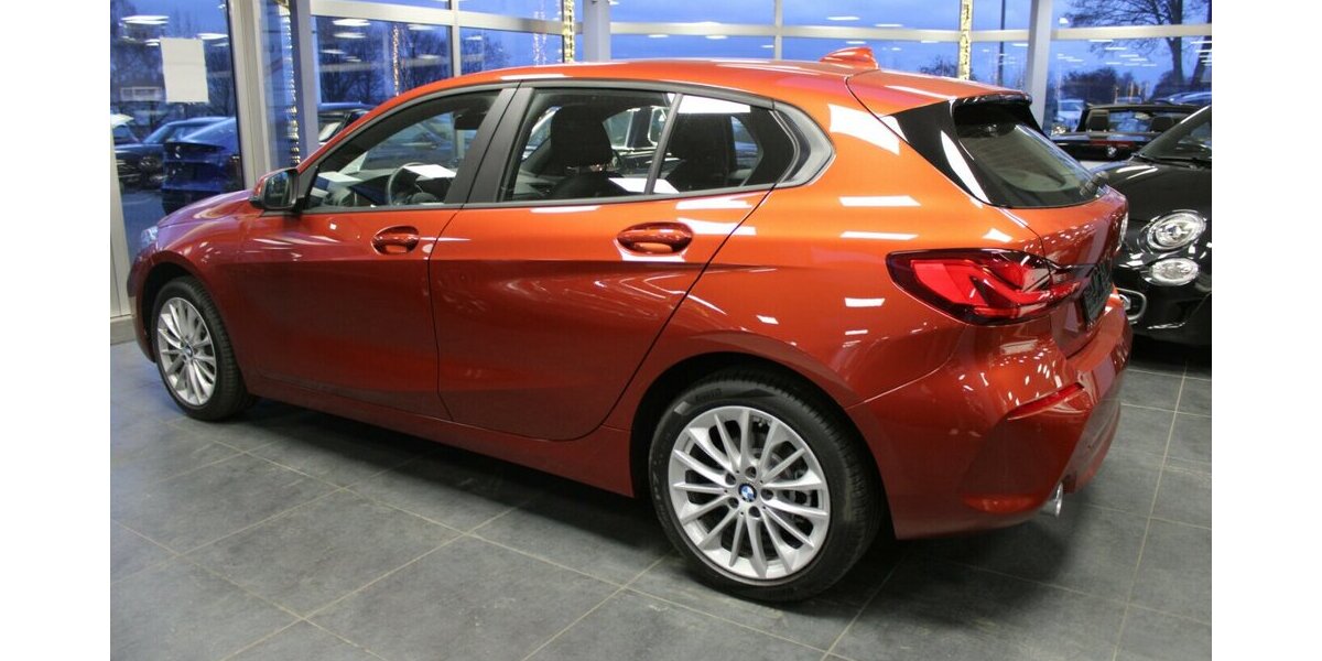 BMW 118 118d Aut. Advantage 7.250 km 27.980 &euro; Euskirchen 53881