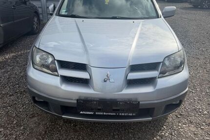 Mitsubishi Outlander 125.384 km 2.300 &euro; Euskirchen 53881