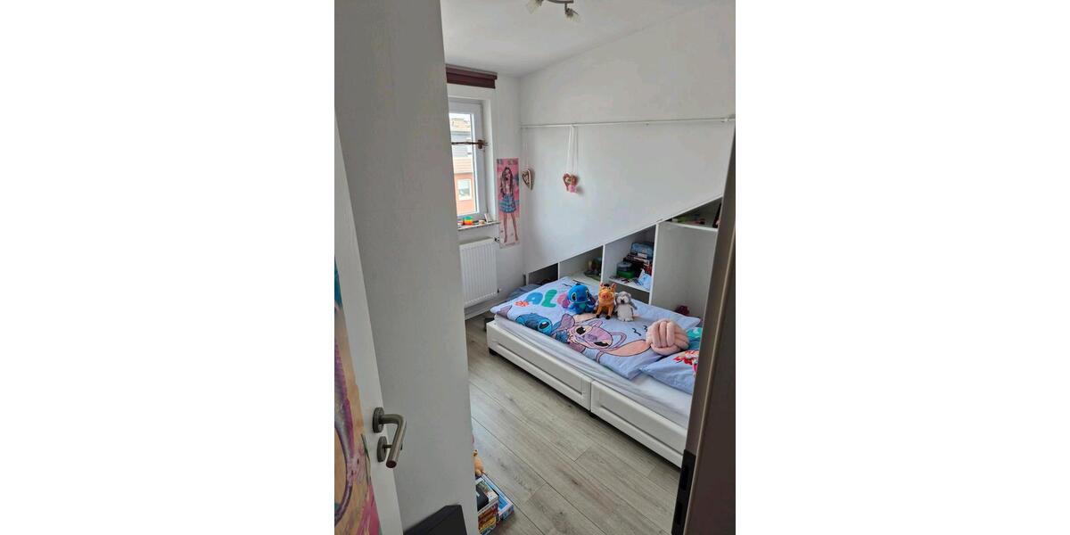 Dachgeschoßwohnung Eschweiler - 2.5 Zimmer, 75 m&sup2;, 850&euro; | Angebot:26613514