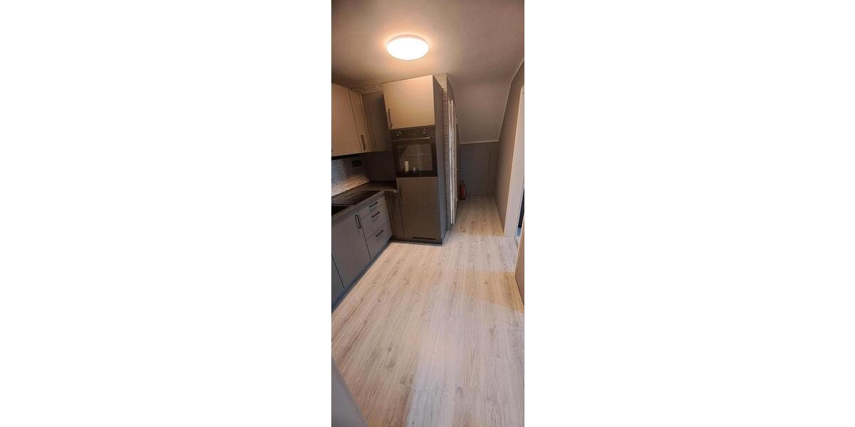 Dachgeschoßwohnung Bedburg - 2 Zimmer, 45 m&sup2;, 600&euro; | Angebot:26554328