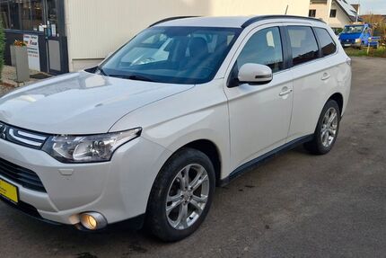 Mitsubishi Outlander 238.000 km 6.250 &euro; Eschweiler 52249