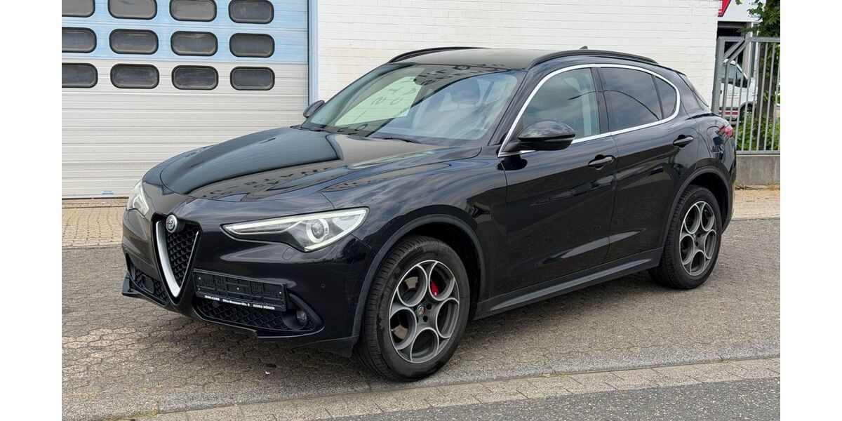 Alfa Romeo Stelvio 193.000 km 14.999 &euro; Düren 52353