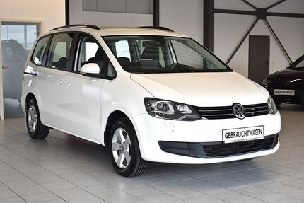 VW Sharan 125.000 km 11.999 &euro; Düren 52351