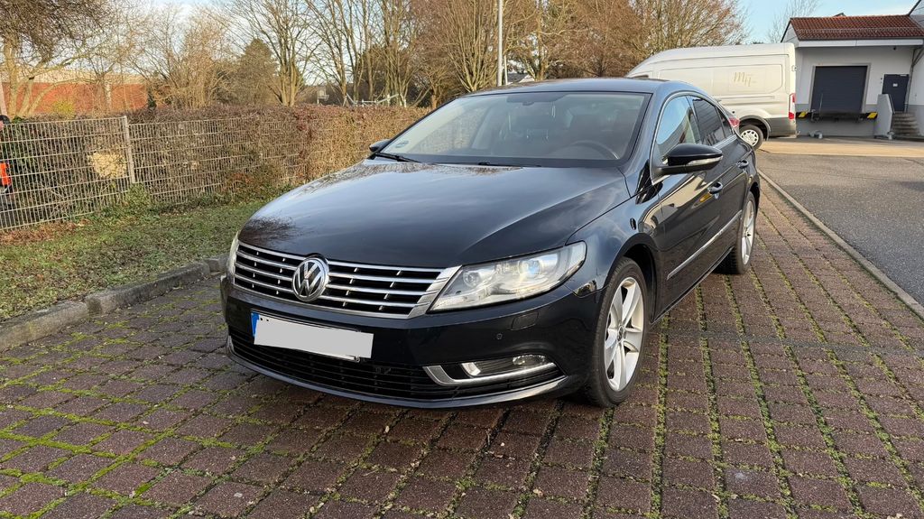 VW CC 213.234 km 7.600 &euro; Aachen 52078