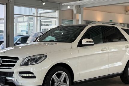 Mercedes-Benz ML 350 105.000 km 26.499 &euro; Inden 52459
