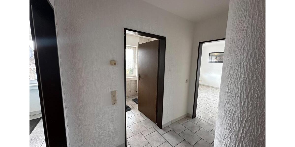 Etagenwohnung Bergheim Auenheim - 3 Zimmer, 91 m&sup2;, 780&euro; | Angebot:26067479