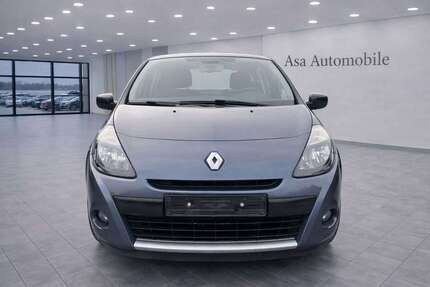 Renault Clio 169.000 km 2.950 &euro; Düren 52351