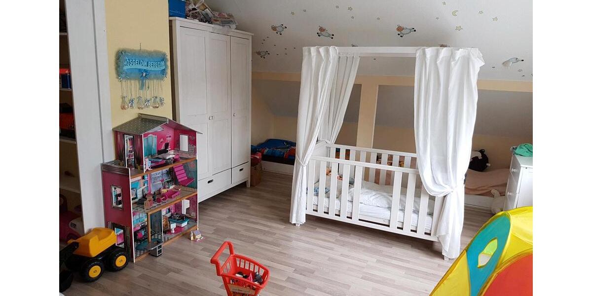 Einfamilienhaus Kerpen Buir - 4 Zimmer, 131 m&sup2;, 1.700&euro; | Angebot:27615915