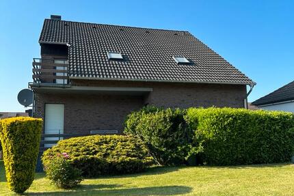 Wohnung Herzogenrath - 3 Zimmer, 97 m&sup2;, 1.100&euro; | Angebot:26621379