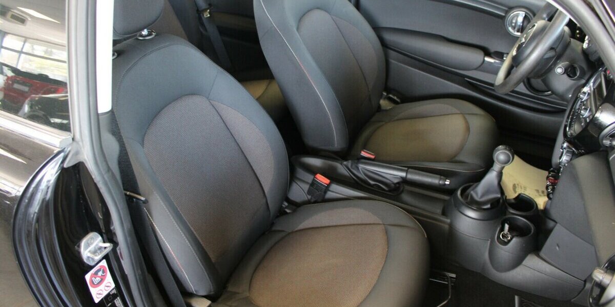 Mini One First Salt - Klima - SHZ - 91.430 km 8.980 &euro; Euskirchen 53881