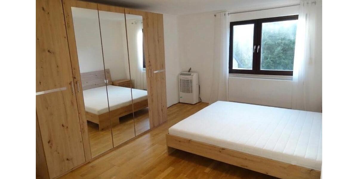 Reihenhaus Aachen Aachen-Mitte - 3 Zimmer, 85 m&sup2;, 1.300&euro; | Angebot:27615647