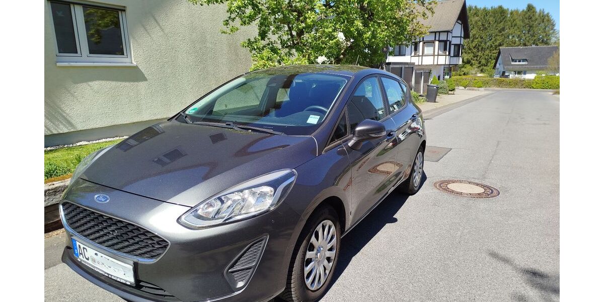 Ford Fiesta 98.500 km 6.700 &euro; Roetgen 52159