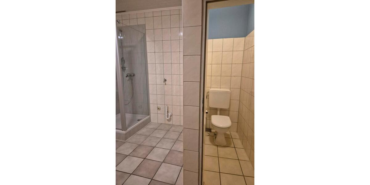 Erdgeschoßwohnung Herzogenrath - 2 Zimmer, 100 m&sup2;, 820&euro; | Angebot:25834701