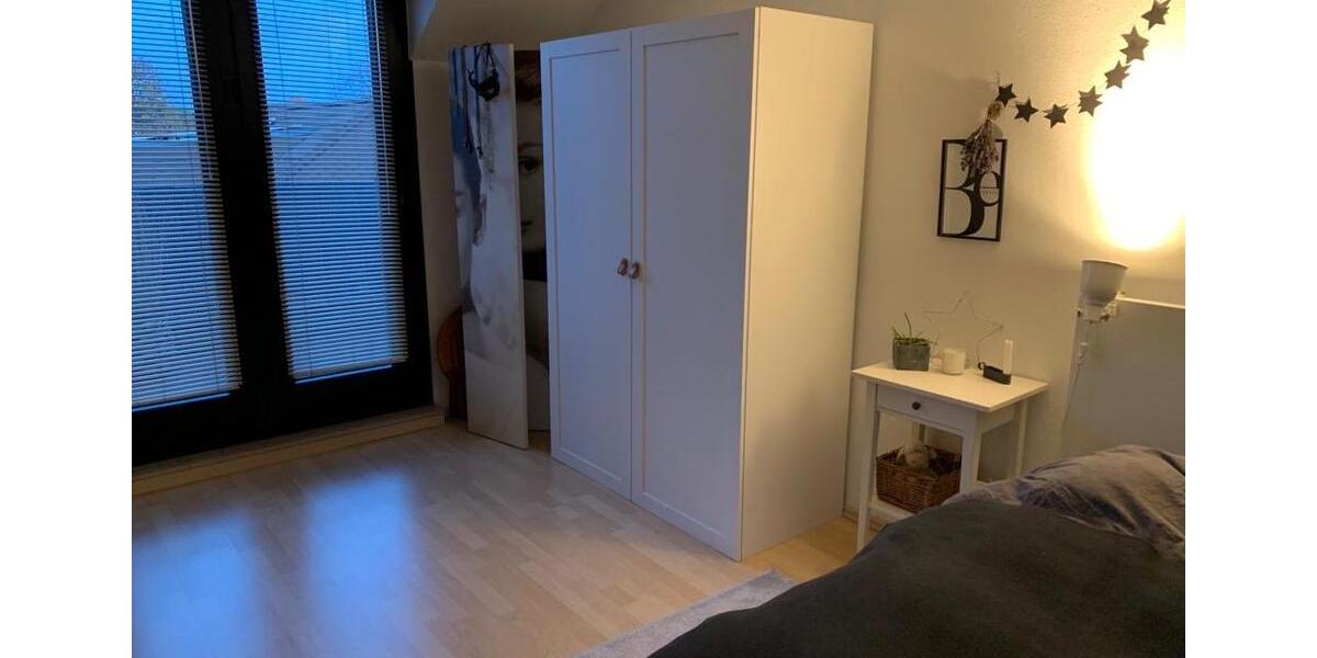 Maisonettenwohnung Hürth - 2 Zimmer, 72 m&sup2;, 1.040&euro; | Angebot:26025015