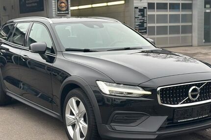 Volvo V60 Cross Country 159.989 km 21.990 &euro; Alsdorf 52477