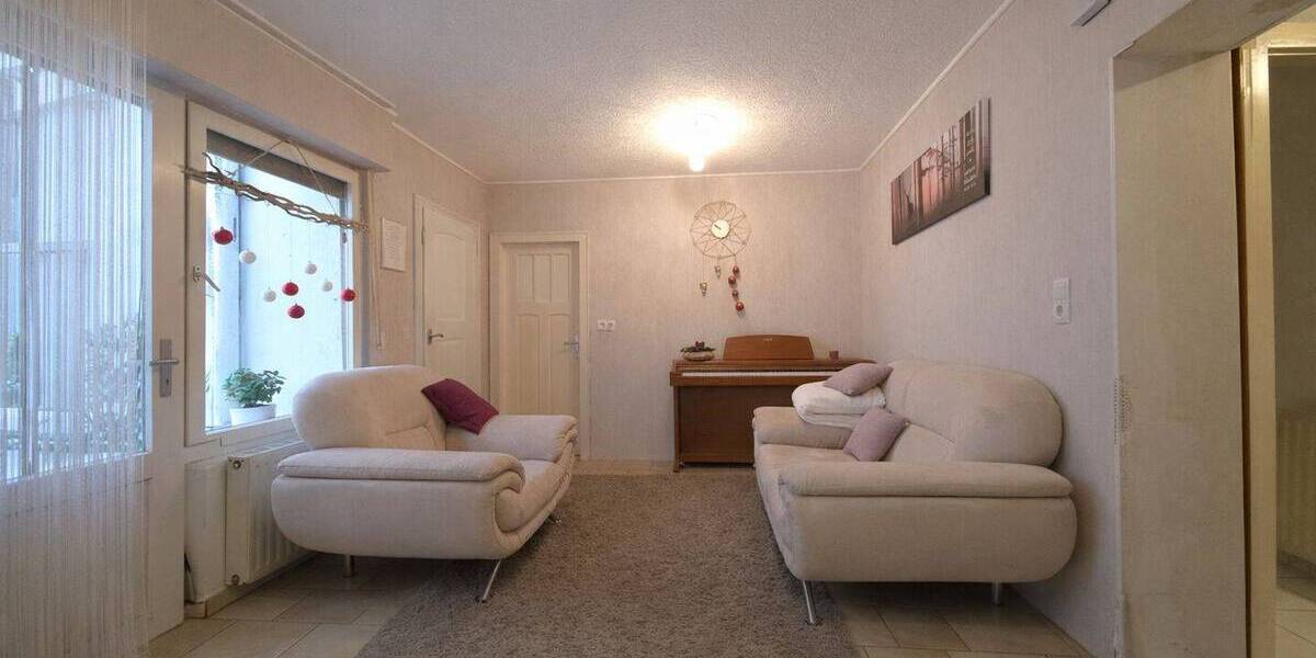 Einfamilienhaus Euskirchen Innenstadt - 4 Zimmer, 135 m&sup2;, 349.000&euro; | Angebot:25941724