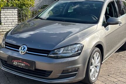 VW Golf 121.000 km 10.200 &euro; Niederzier-Selhausen 52382