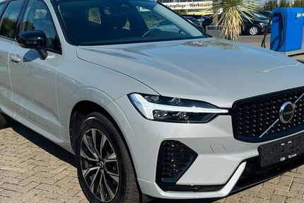 Volvo XC60 9.000 km 42.999 &euro; würselen 52146