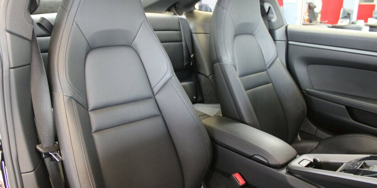 Porsche 911 Carrera S PDLS - Schiebedach - Bose 37.795 km 107.911 &euro; Euskirchen 53881