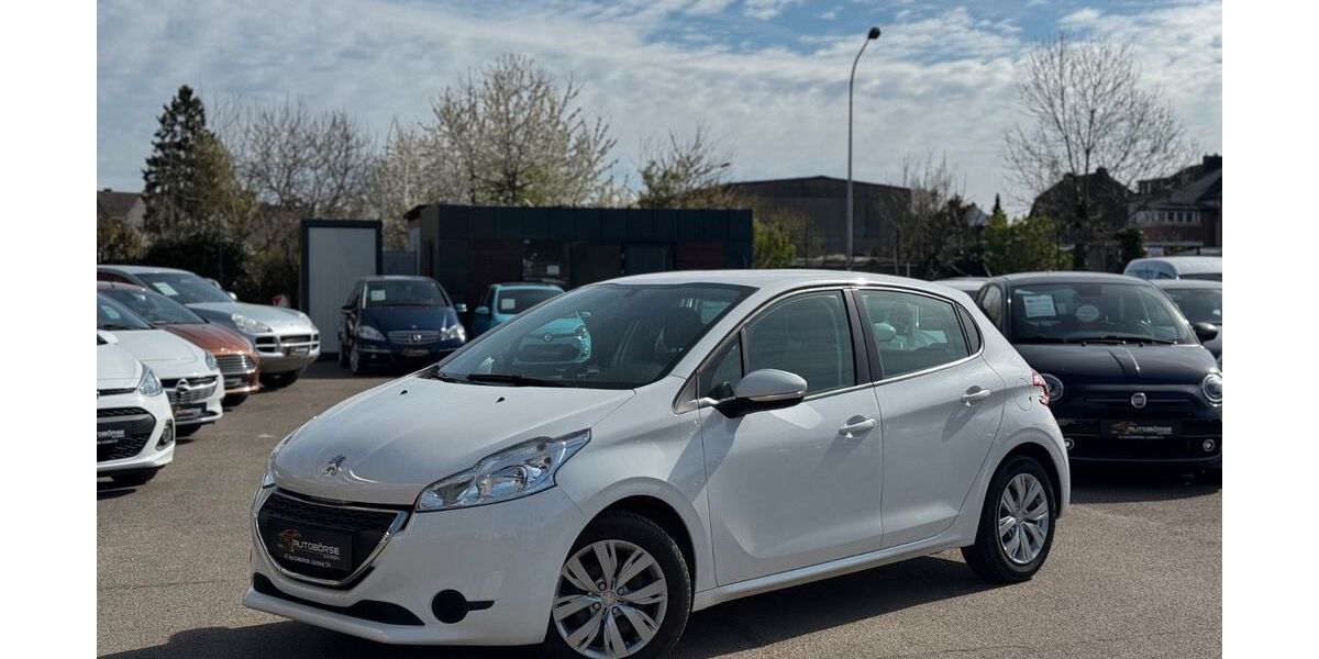 Peugeot 208 87.031 km 2.999 &euro; Düren 52349