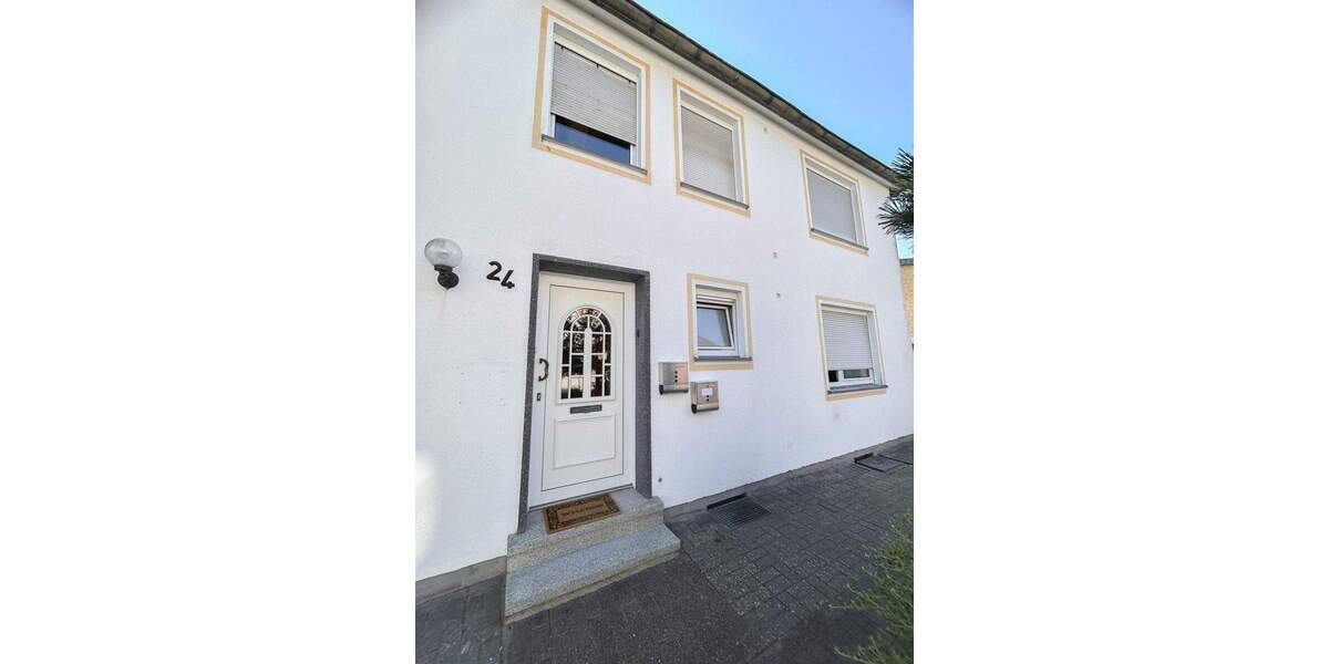 Mehrfamilienhaus, Wohnhaus Übach-Palenberg / Marienberg Marienberg - 4 Zimmer, 103 m&sup2;, 185.000&euro; | Angebot:25776336