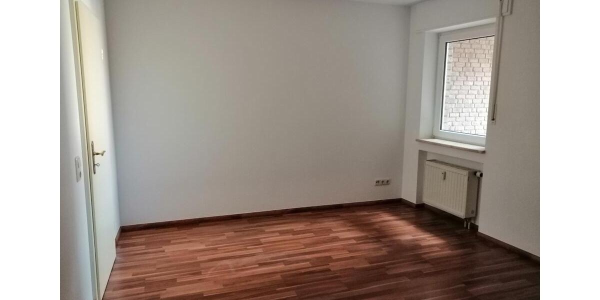 Etagenwohnung Elsdorf - 2 Zimmer, 64 m&sup2;, 670&euro; | Angebot:25376623
