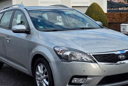 Kia ceed / Ceed 154.077 km 4.990 &euro; Mechernich 53894