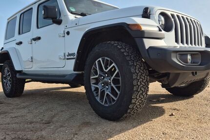 Jeep Wrangler 80.000 km 45.700 &euro; Zülpich 53909