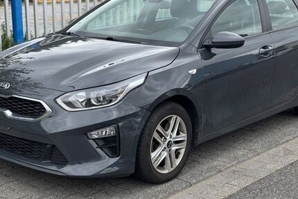 Kia ceed Sportswagon 107.000 km 8.999 &euro; Düren 52353