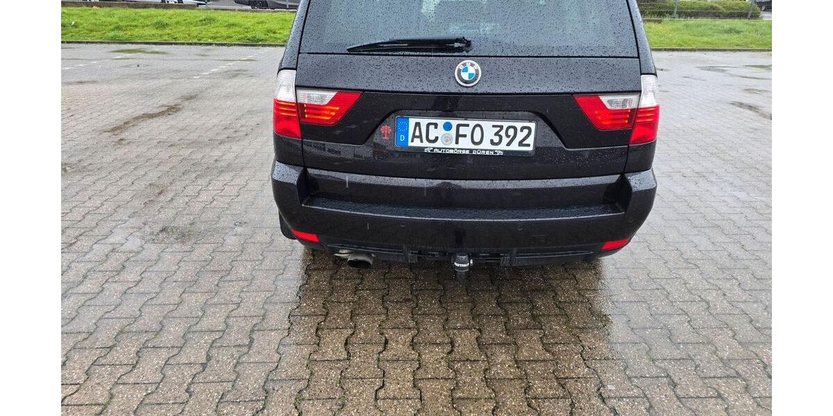 BMW X3 140.000 km 7.600 &euro; Aachen 52070