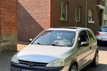 Opel Corsa 151.900 km 2.500 &euro; Baesweiler 52499