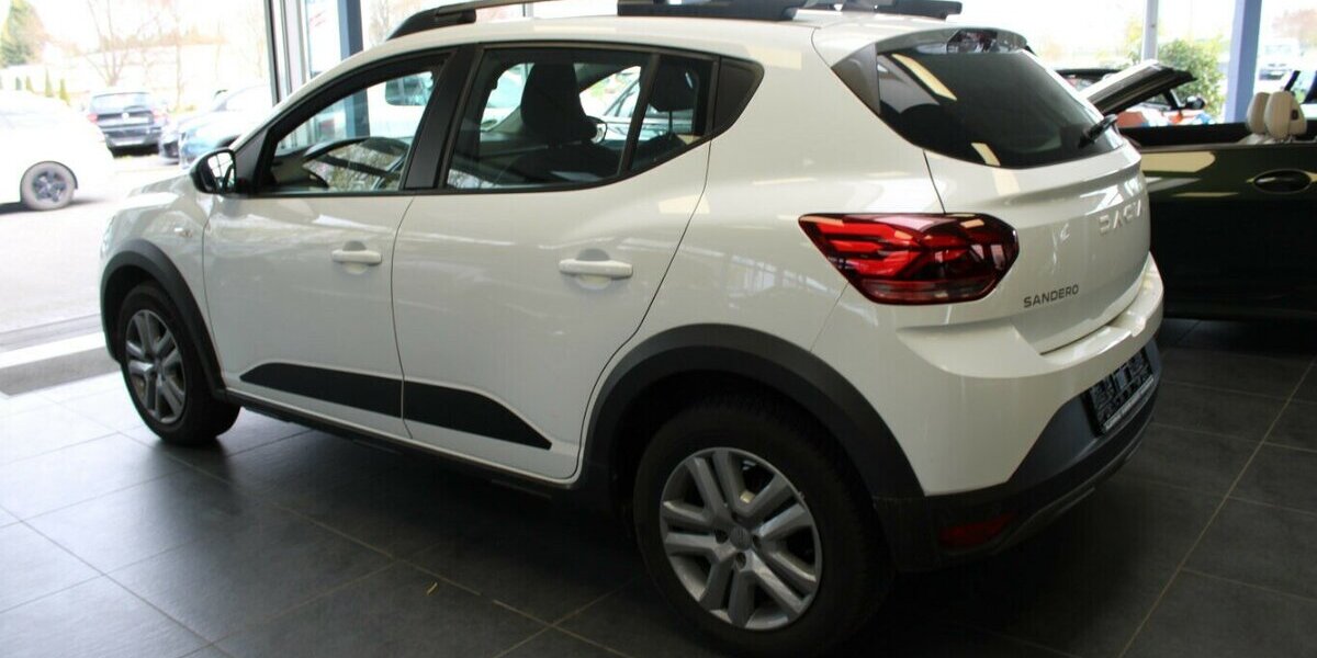 Dacia Sandero Stepway TCe 90 CVT Expression 54.314 km 13.980 &euro; Euskirchen 53881