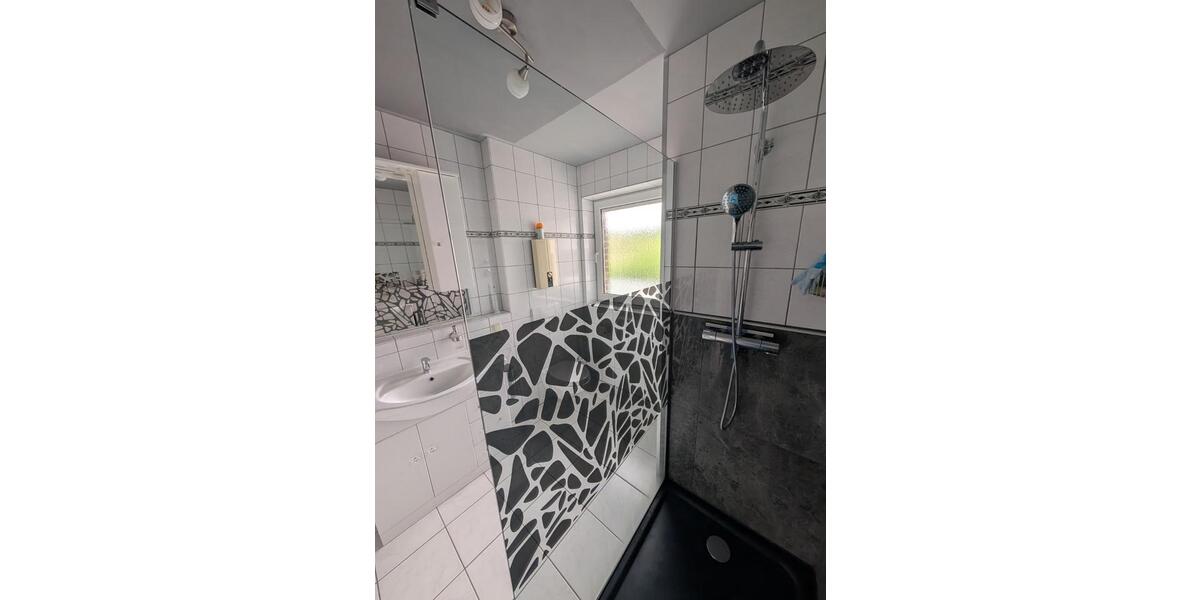 Etagenwohnung Aachen Eilendorf - 2 Zimmer, 62 m&sup2;, 970&euro; | Angebot:26537098