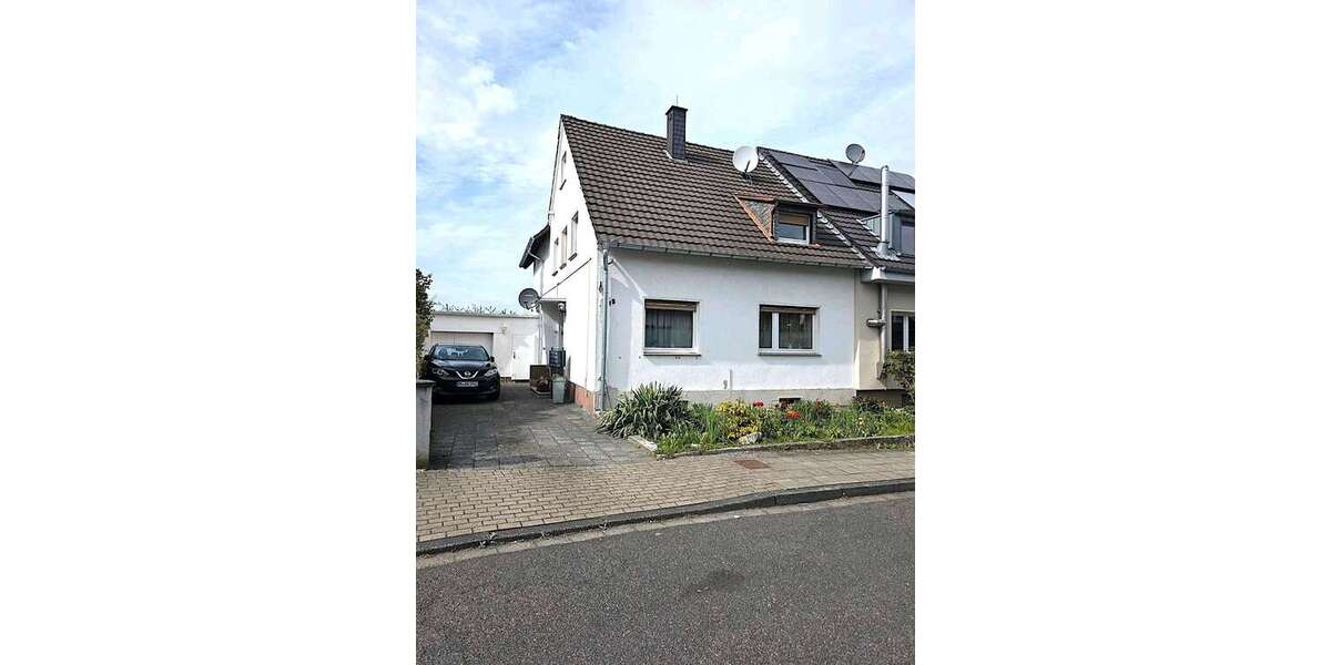 Einfamilienhaus Bergheim Auenheim - 7 Zimmer, 150 m&sup2;, 280.000&euro; | Angebot:26615365