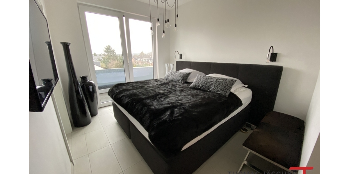 Penthouse - Umlaufende Terrasse - geringe Nebenkosten - zwei Stellplätze - Einfamilienhaus Aachen / Brand Brand | Angebot:25945504