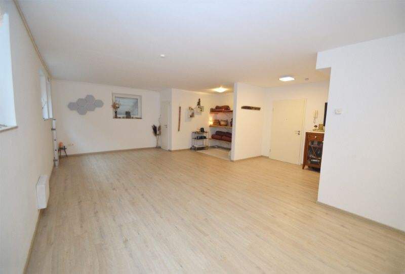 Gewerbeobjekt Brühl - 420&euro; | Angebot:25709857