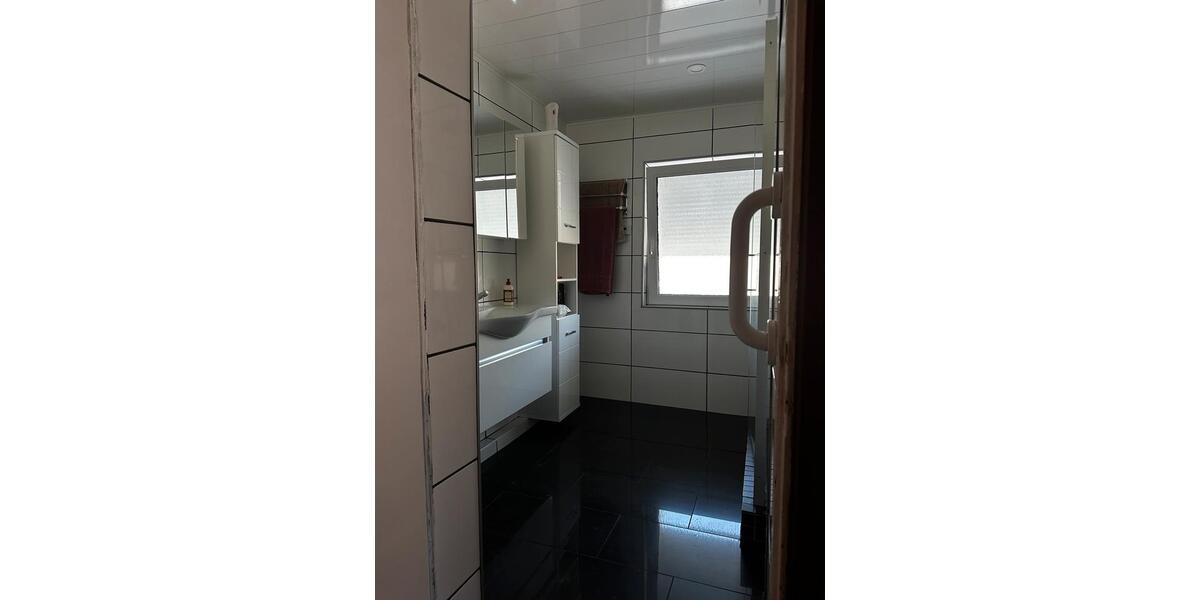 Einfamilienhaus Düren Distelrath - 8 Zimmer, 165 m&sup2;, 400.000&euro; | Angebot:26367597