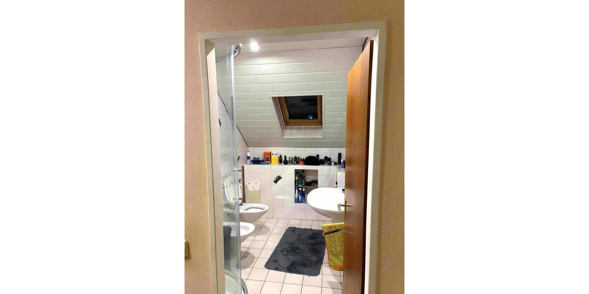 Etagenwohnung Düren Arnoldsweiler - 3 Zimmer, 92 m&sup2;, 1.300&euro; | Angebot:26805223