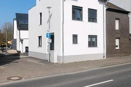 Haus Würselen - 5 Zimmer, 130 m&sup2;, 420.000&euro; | Angebot:25436807