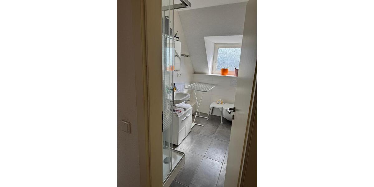 Dachgeschoßwohnung Kerpen Buir - 1 Zimmer, 38 m&sup2;, 450&euro; | Angebot:25656614