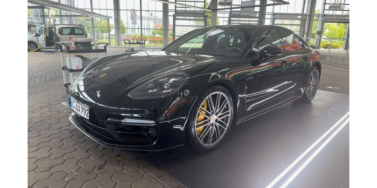 Porsche Panamera 122.500 km 61.500 &euro; Aachen 52078