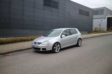 VW Golf 179.000 km 4.699 &euro; Aachen 52074