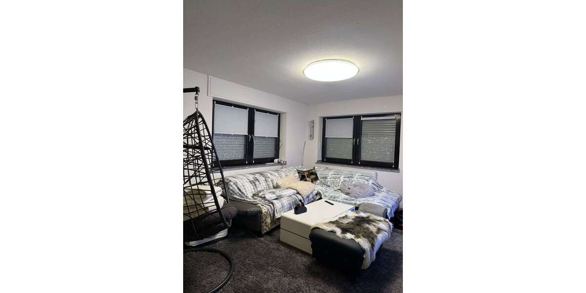 Etagenwohnung Stolberg Büsbach - 2 Zimmer, 77 m&sup2;, 615&euro; | Angebot:24623278