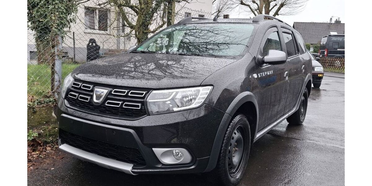 Dacia Logan 72.300 km 8.200 &euro; Brühl 50321