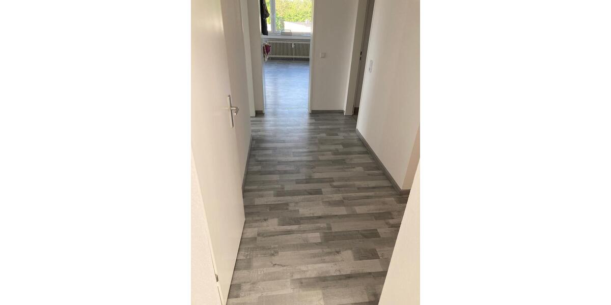 Etagenwohnung Düren Rölsdorf - 4 Zimmer, 94 m&sup2;, 900&euro; | Angebot:26614550